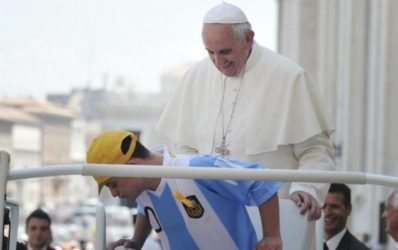 Foto-papa-francisco-el-observador-e1371667092220-1